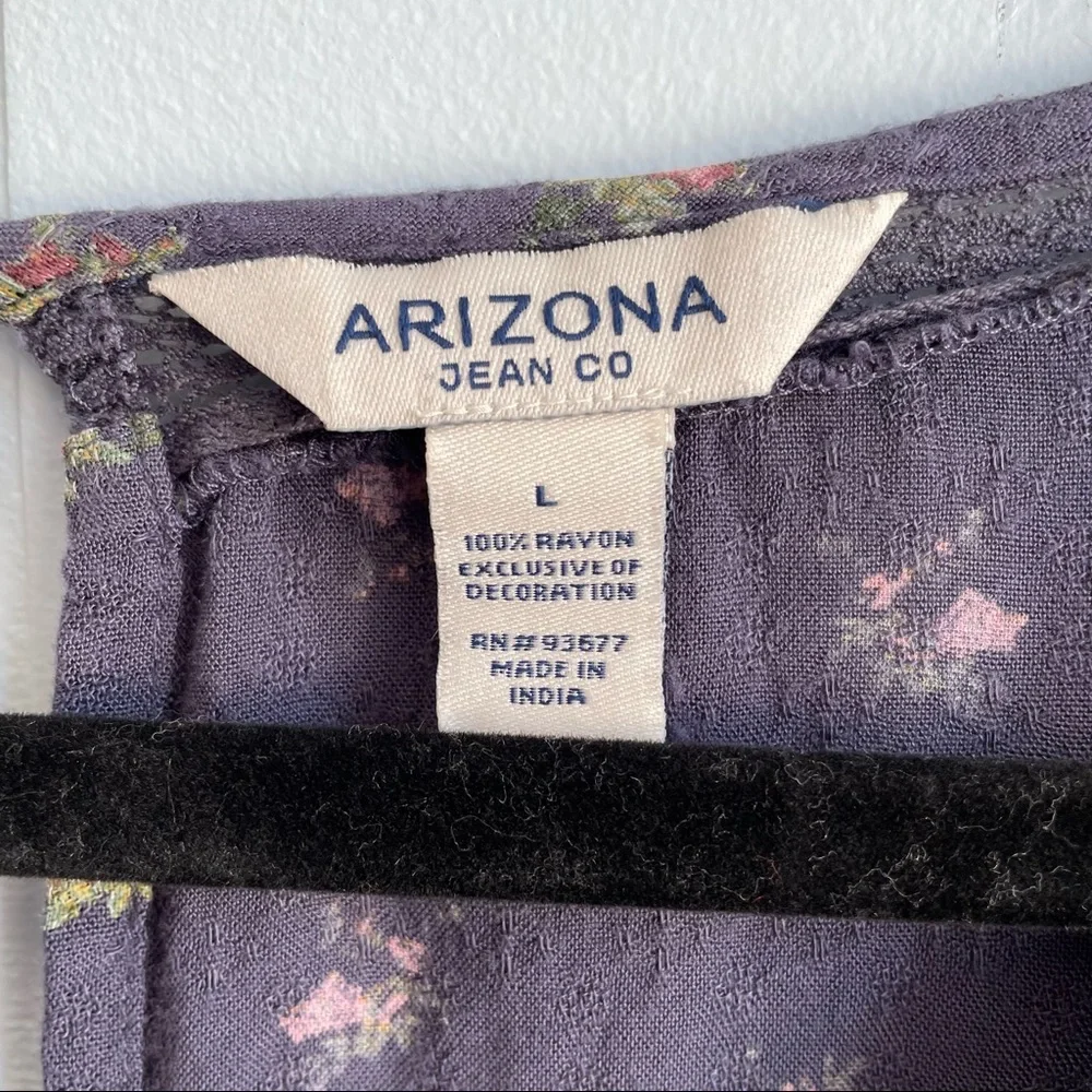 🛍✨SOLD✨✨✨Arizona Jean Co top - Picture 4 of 10
